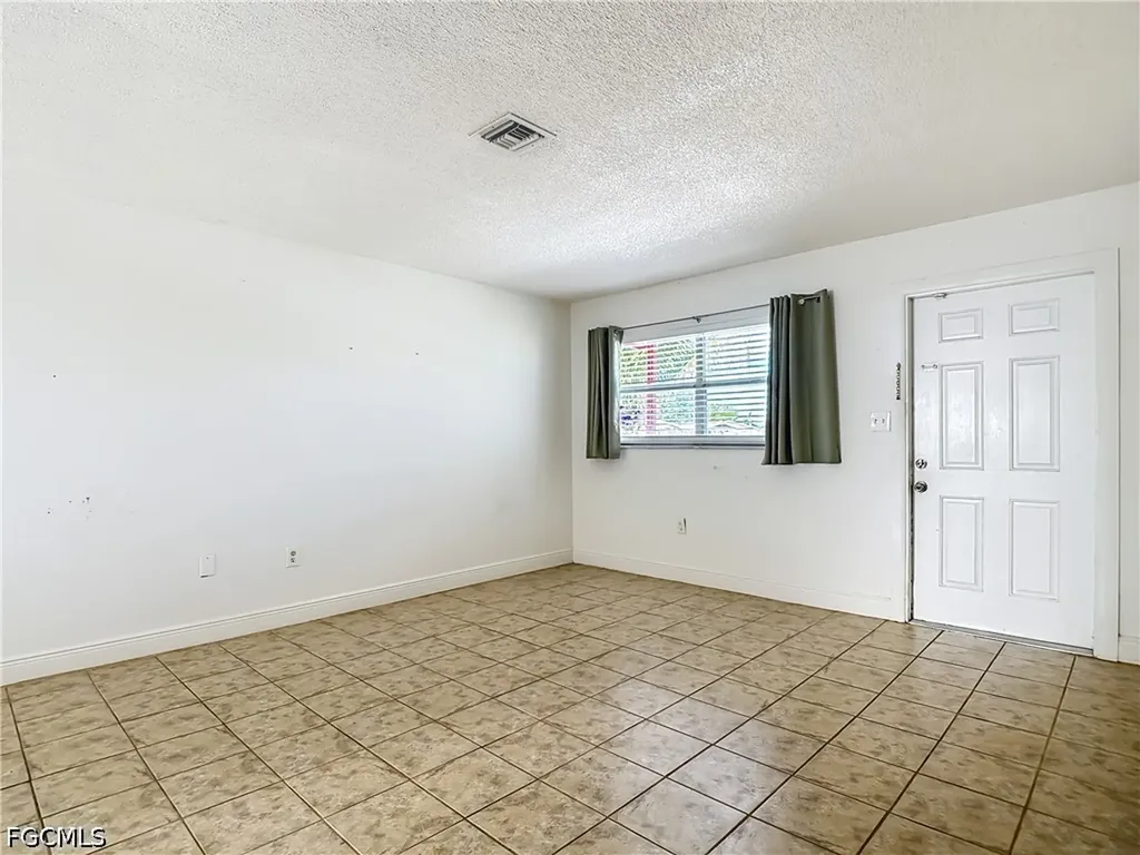 2407 Jaylen Watkins Street Fort Myers FL 33916