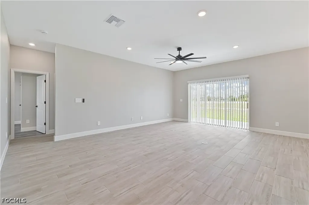 1802 NW 31st Place Cape Coral FL 33993