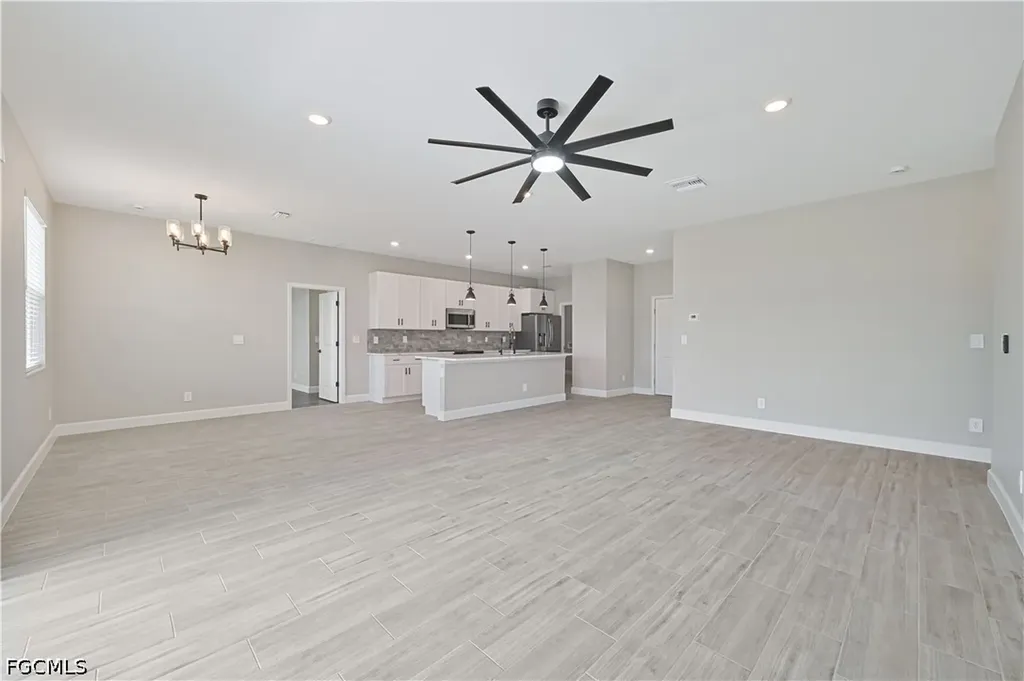 1802 NW 31st Place Cape Coral FL 33993