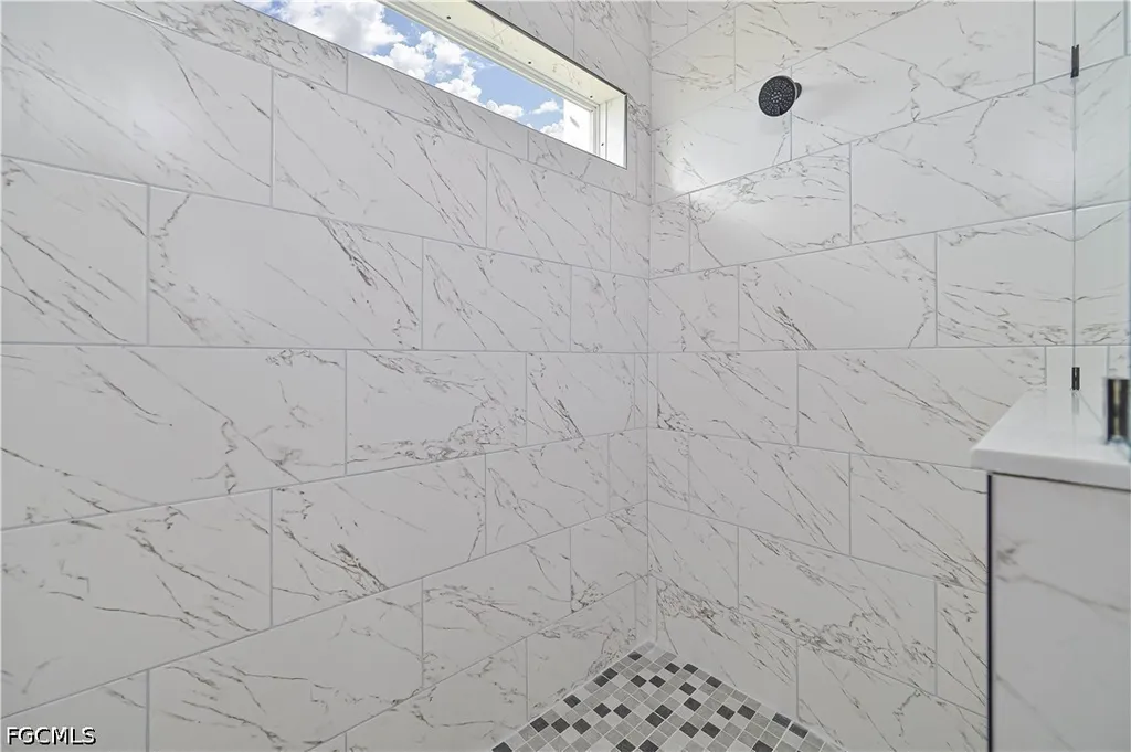 1802 NW 31st Place Cape Coral FL 33993