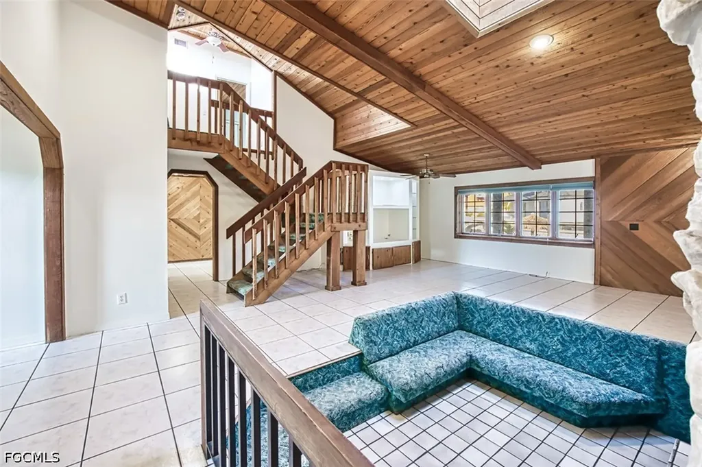 1221 SW 49th Street Cape Coral FL 33914