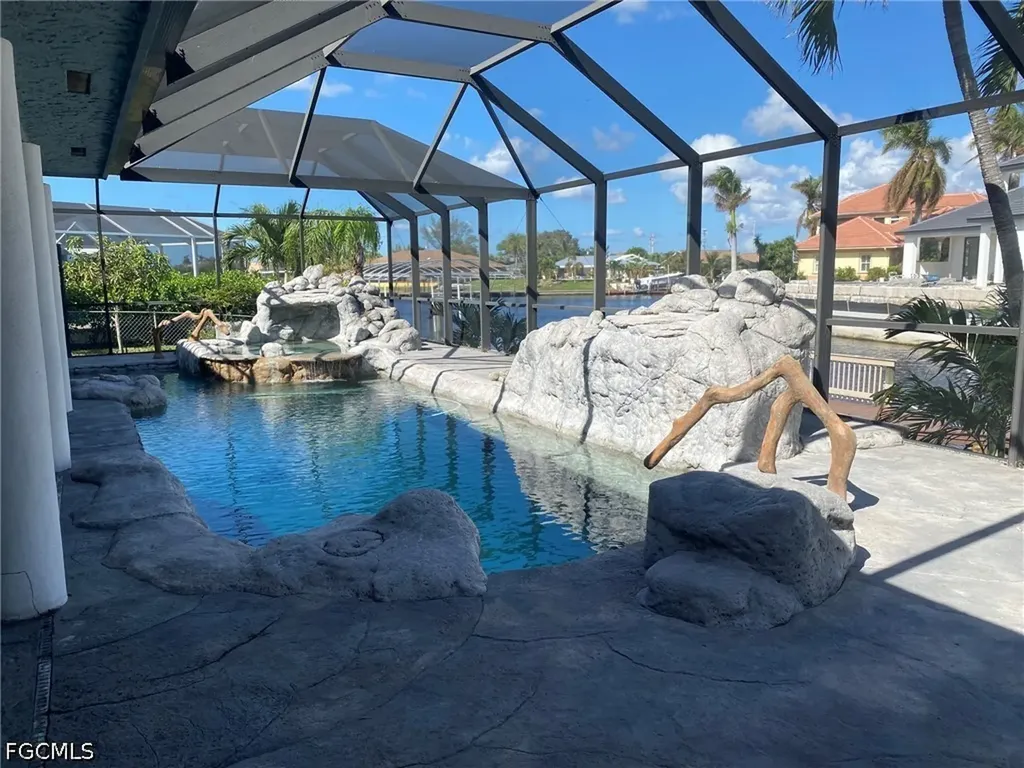 1221 SW 49th Street Cape Coral FL 33914