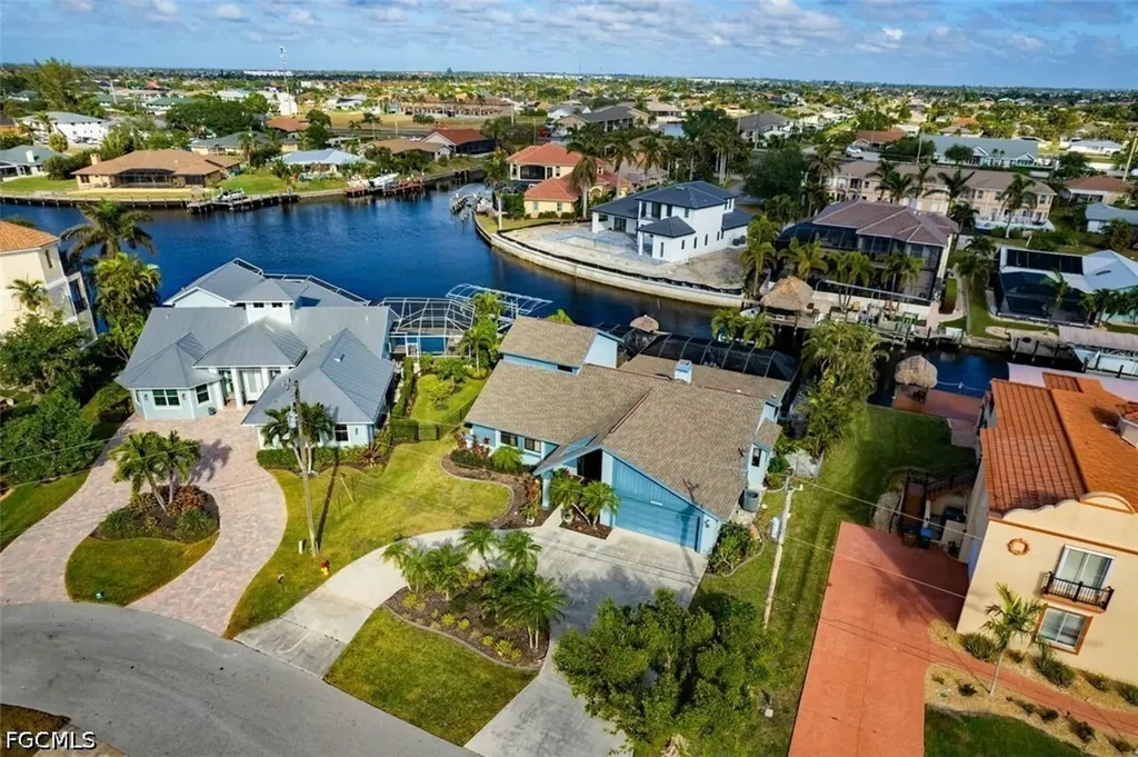 1221 SW 49th Street Cape Coral FL 33914