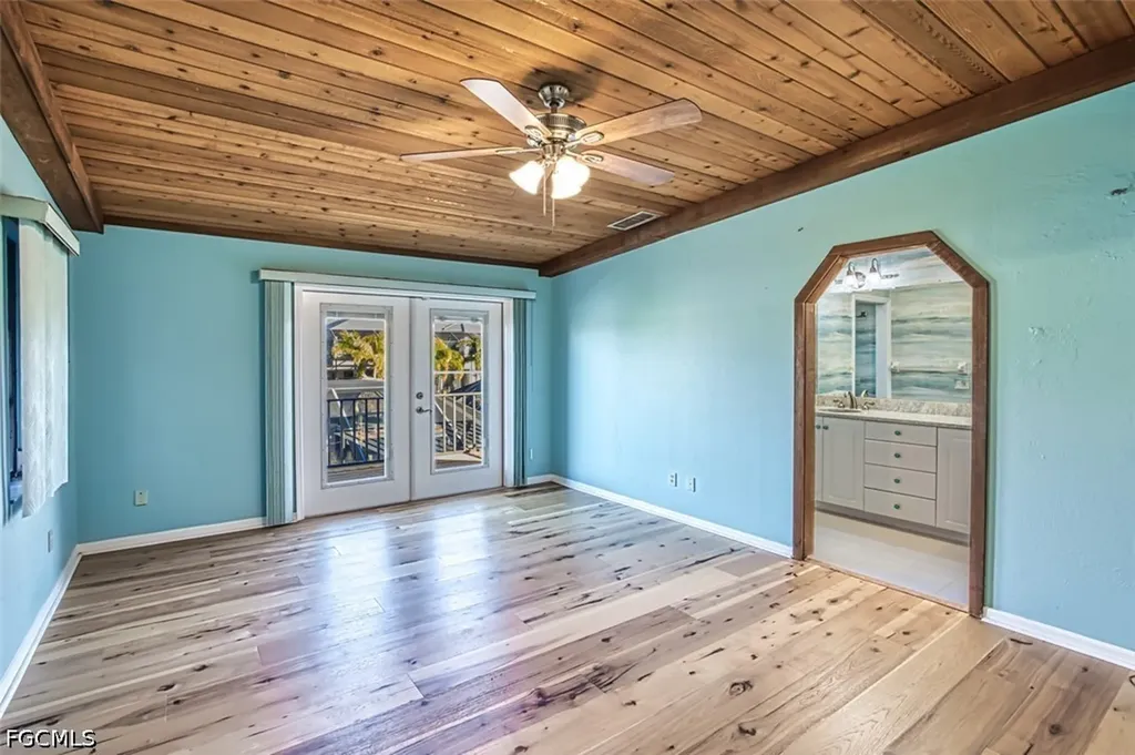 1221 SW 49th Street Cape Coral FL 33914