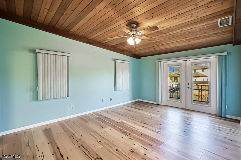 1221 SW 49th Street Cape Coral FL 33914