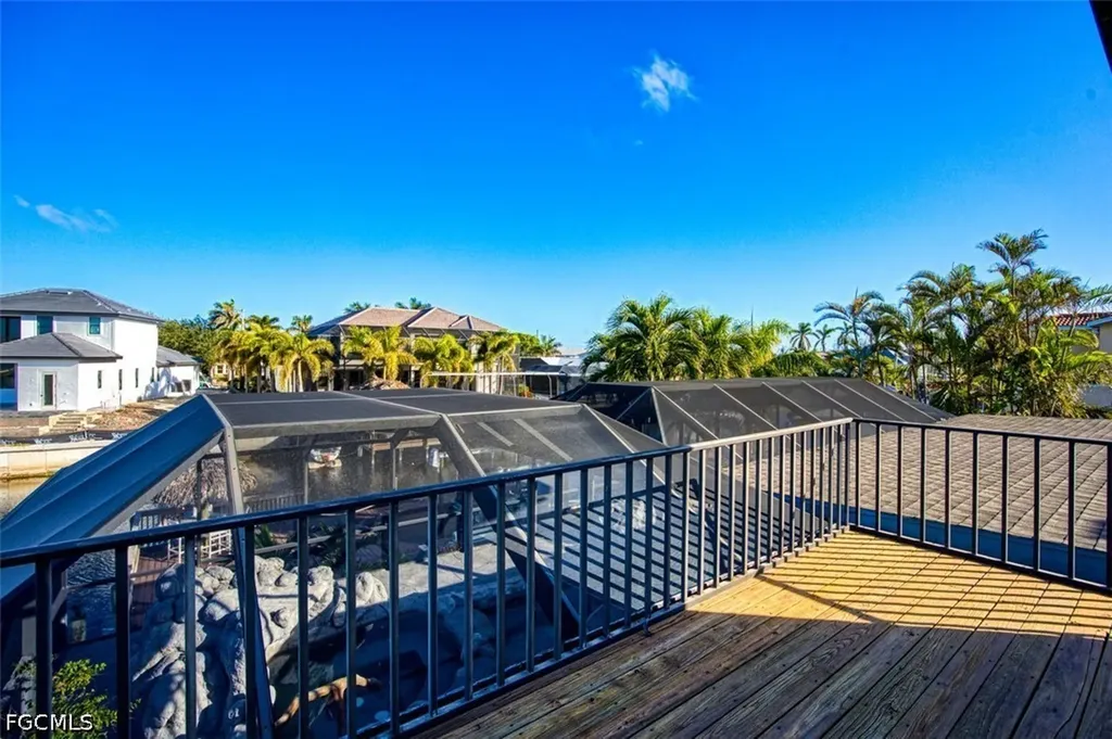 1221 SW 49th Street Cape Coral FL 33914