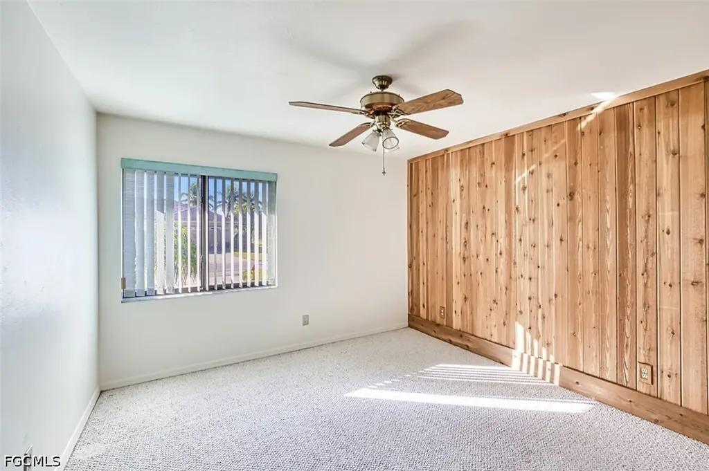 1221 SW 49th Street Cape Coral FL 33914