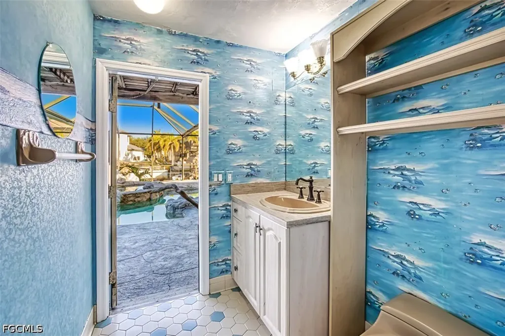 1221 SW 49th Street Cape Coral FL 33914