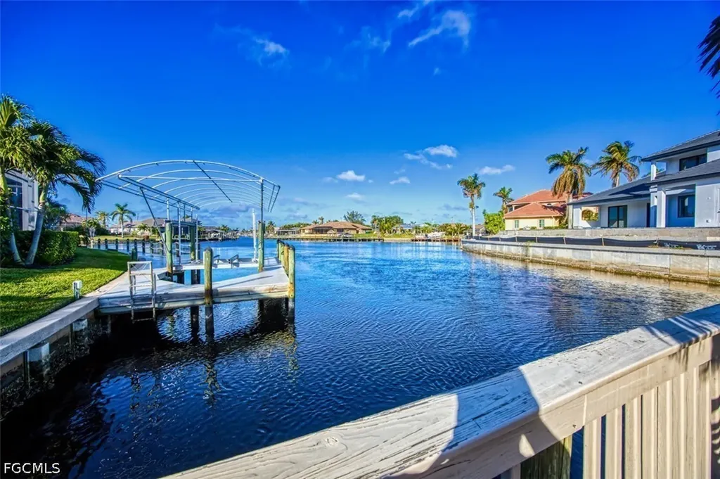 1221 SW 49th Street Cape Coral FL 33914