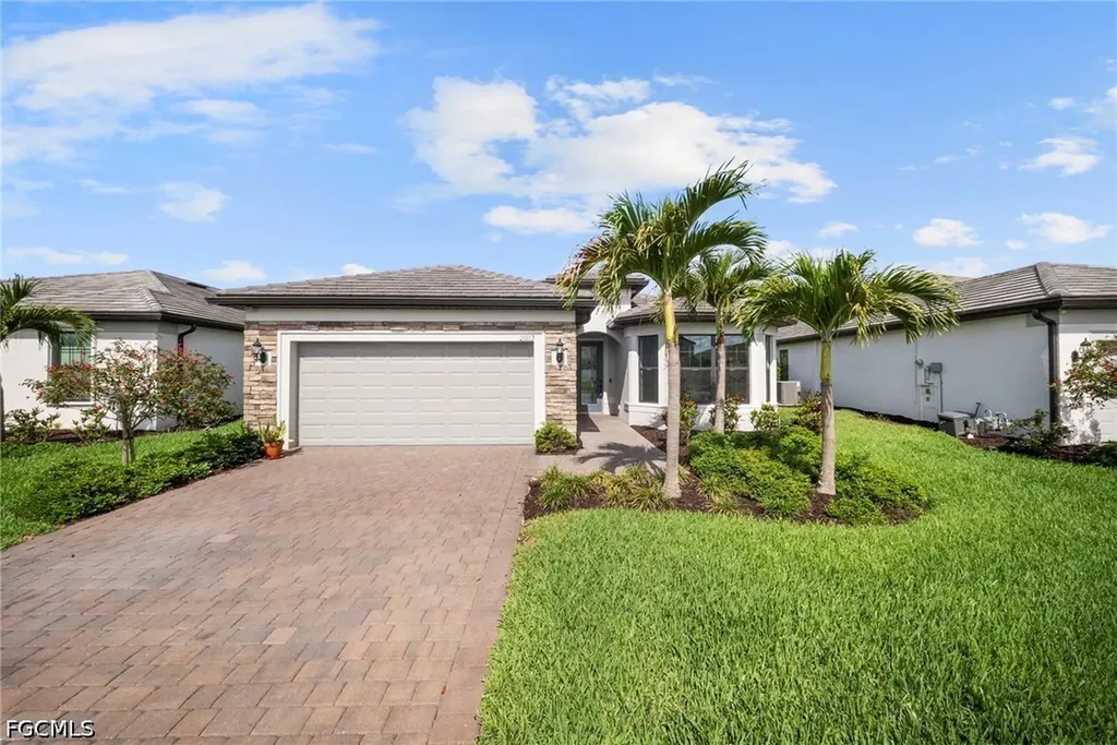 20112 Kingmont Drive Estero FL 33928