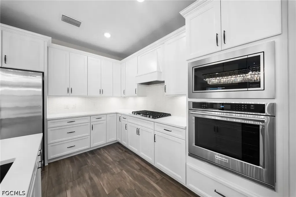20112 Kingmont Drive Estero FL 33928
