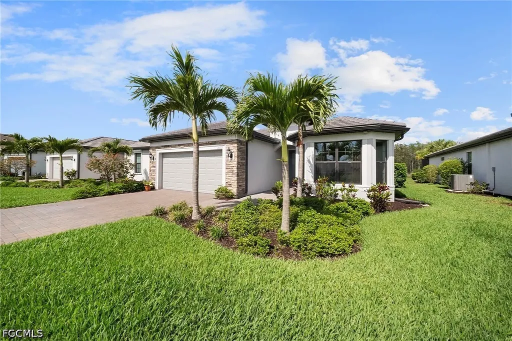 20112 Kingmont Drive Estero FL 33928