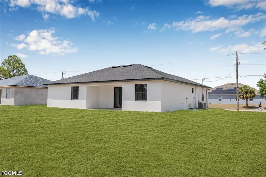 618 Raintree Street E Lehigh Acres FL 33974