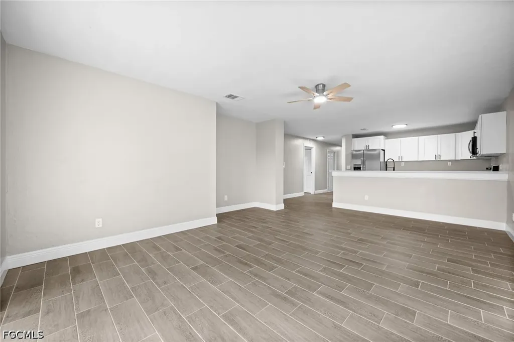 4541/4543 27th Street SW Lehigh Acres FL 33973