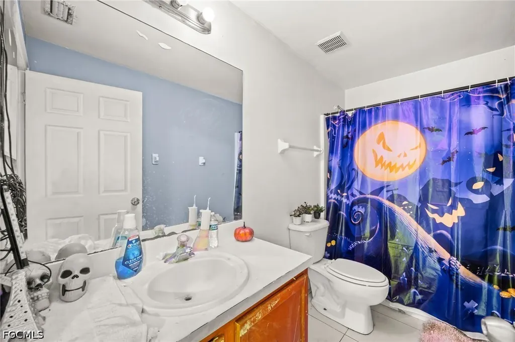 4541/4543 27th Street SW Lehigh Acres FL 33973