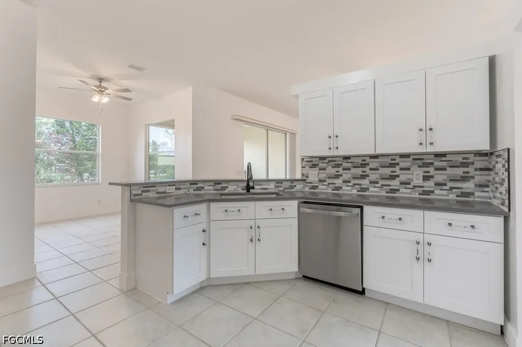 2519 9th Street W Lehigh Acres FL 33971