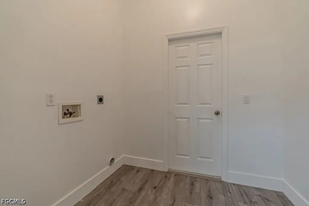 2519 9th Street W Lehigh Acres FL 33971