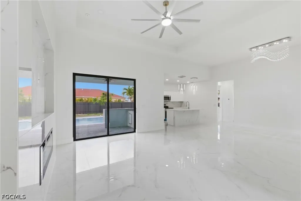 337 NE 13th Street Cape Coral FL 33909