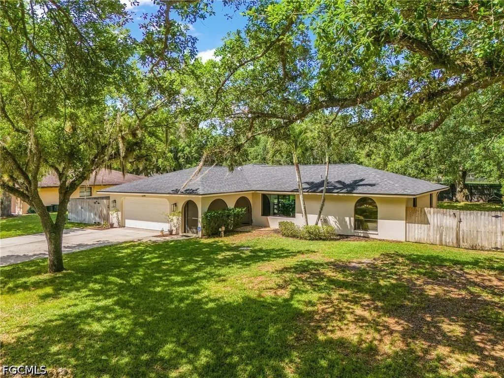 2249 River Oak Lane Fort Myers FL 33905