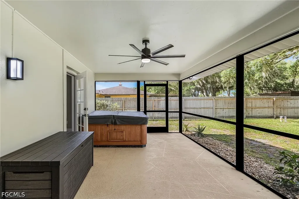 2249 River Oak Lane Fort Myers FL 33905