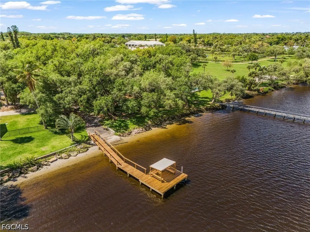 2249 River Oak Lane Fort Myers FL 33905