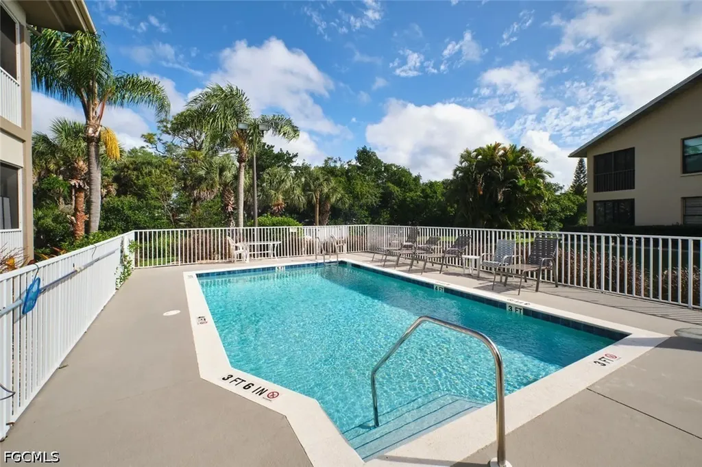 15256 Riverbend Boulevard North Fort Myers FL 33917