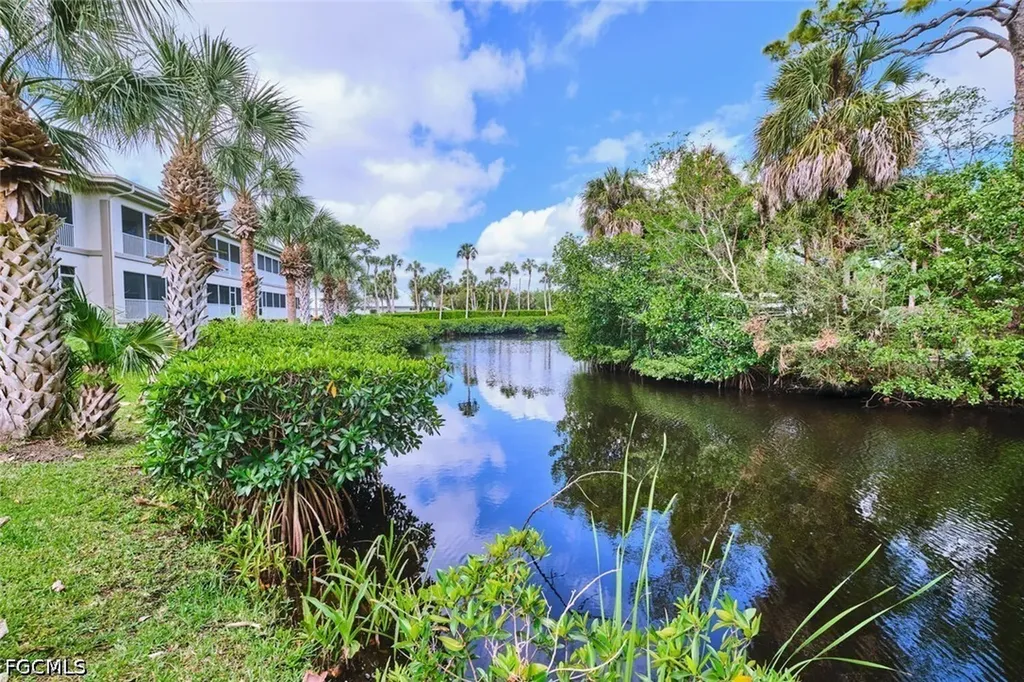 15256 Riverbend Boulevard North Fort Myers FL 33917