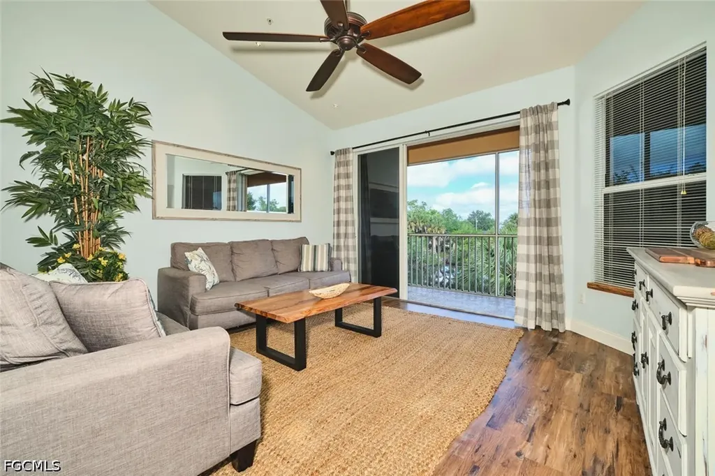 15256 Riverbend Boulevard North Fort Myers FL 33917