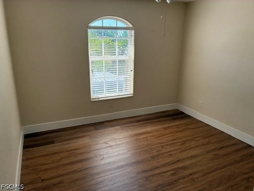 5410 Chiquita Boulevard S Cape Coral FL 33914