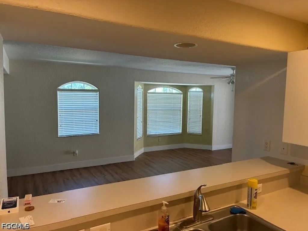 5410 Chiquita Boulevard S Cape Coral FL 33914