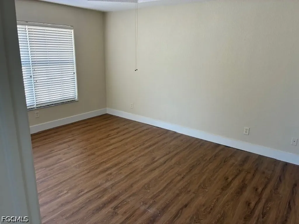 5410 Chiquita Boulevard S Cape Coral FL 33914