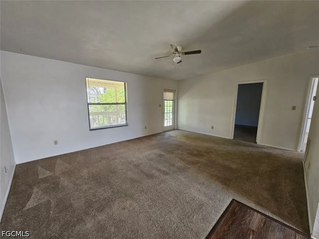626 SE 13th Court Cape Coral FL 33990