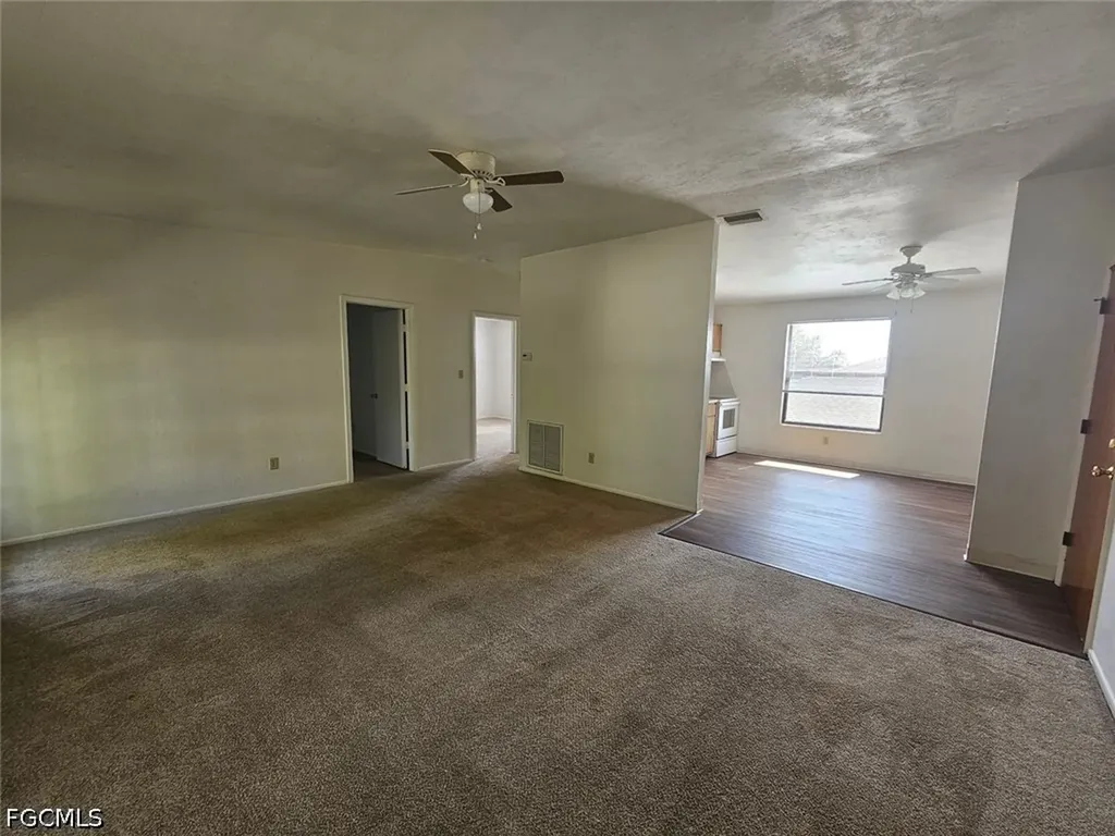 626 SE 13th Court Cape Coral FL 33990