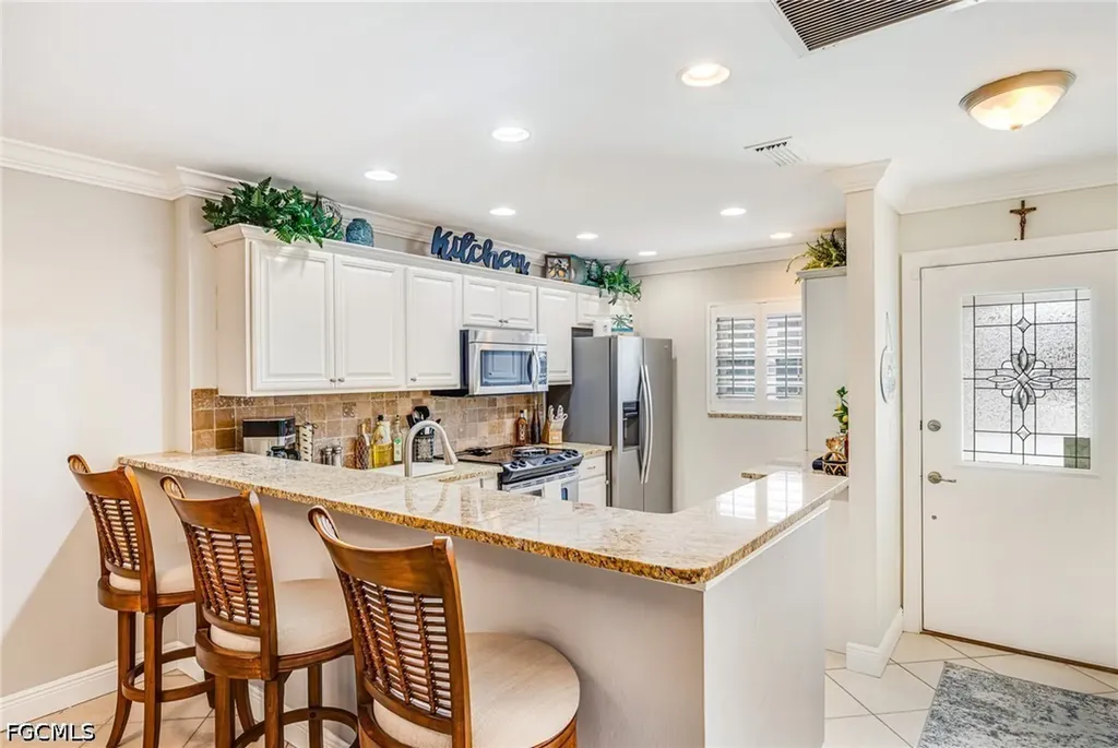 6834 Bogey Drive Fort Myers FL 33919