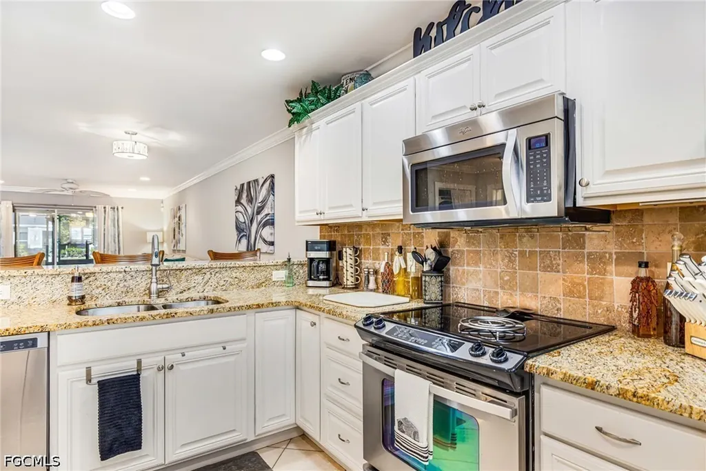 6834 Bogey Drive Fort Myers FL 33919