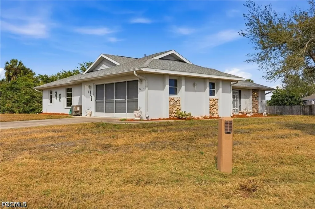 4437 Wynkoop Circle Port Charlotte FL 33948