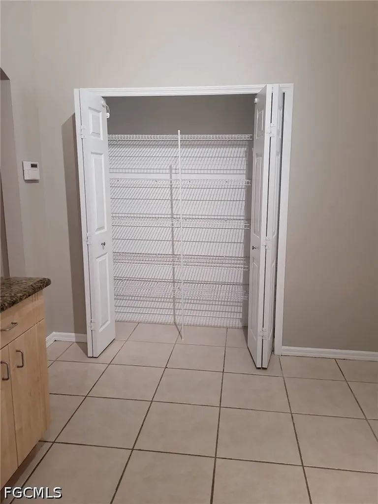 1702 NE 33rd Street Cape Coral FL 33909