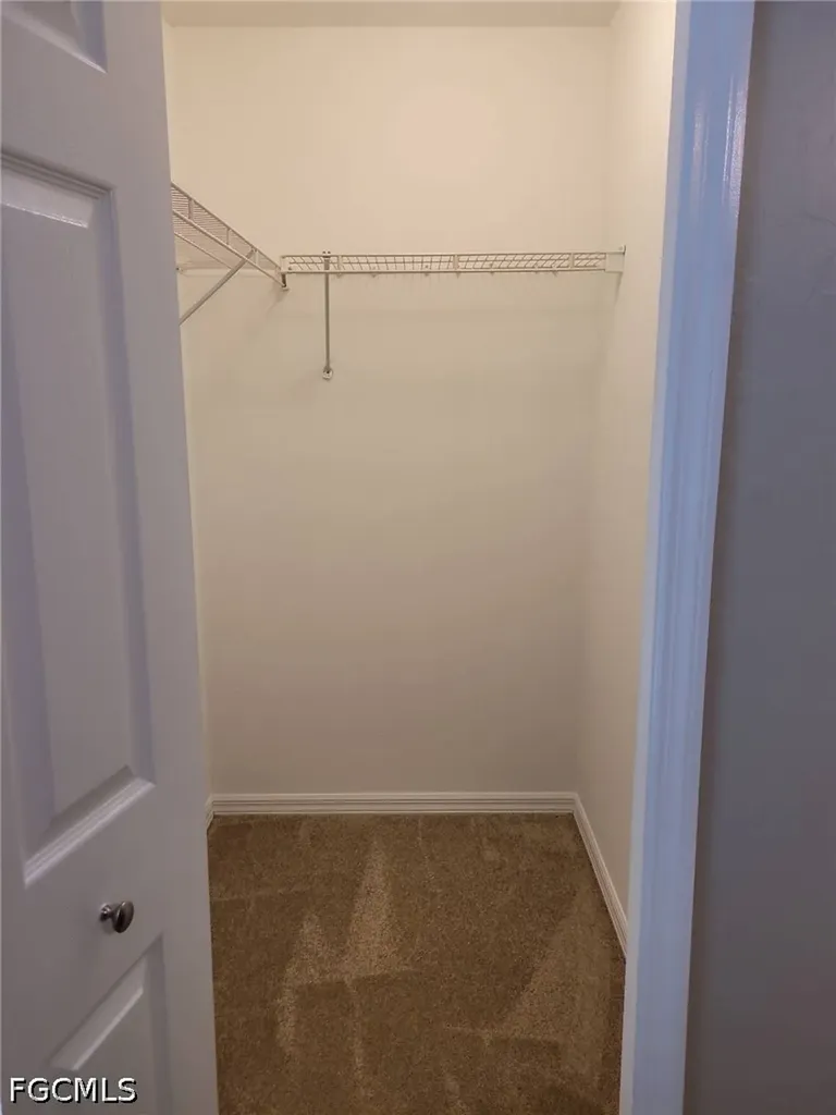 1702 NE 33rd Street Cape Coral FL 33909