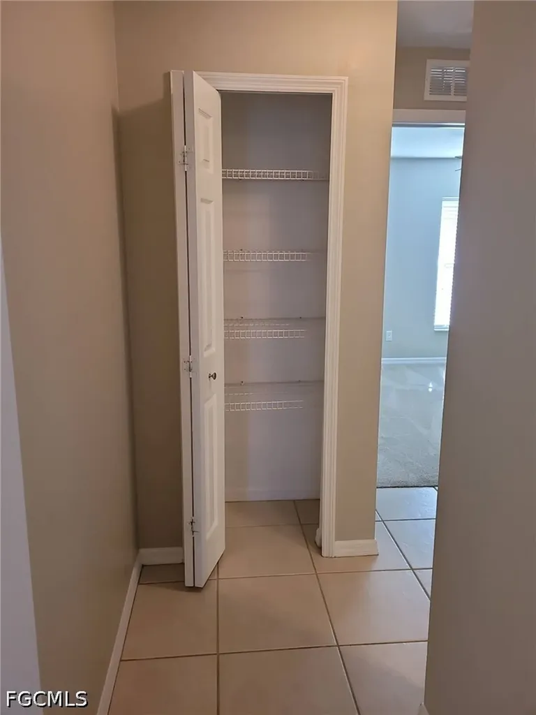 1702 NE 33rd Street Cape Coral FL 33909