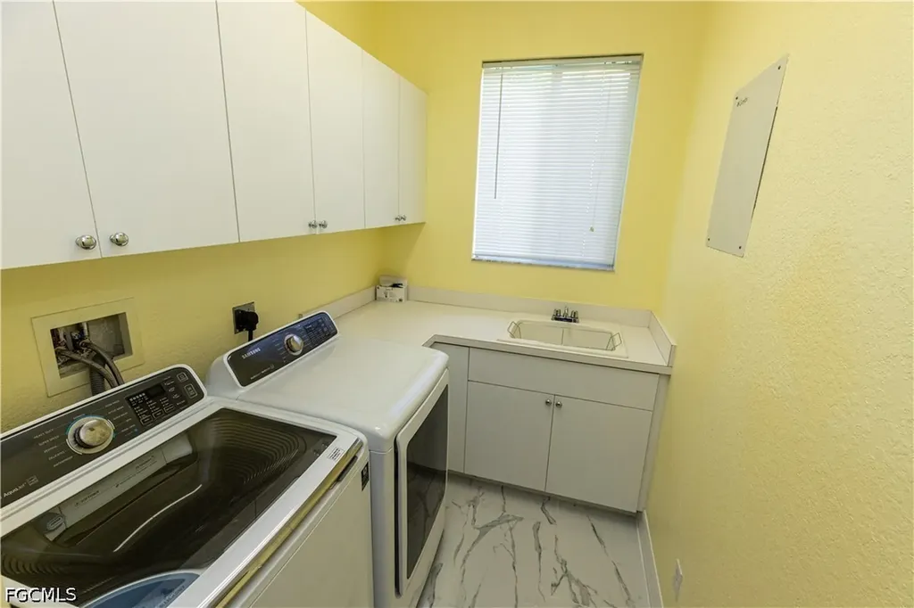 8789 Paseo De Valencia Street Fort Myers FL 33908