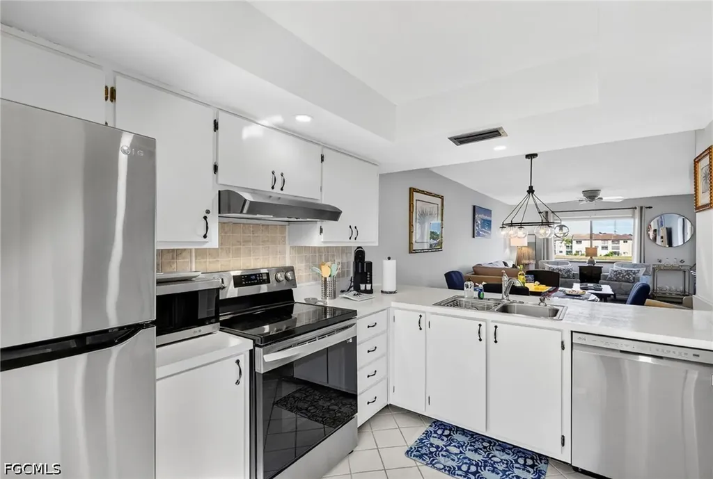 11250 Caravel Circle Fort Myers FL 33908