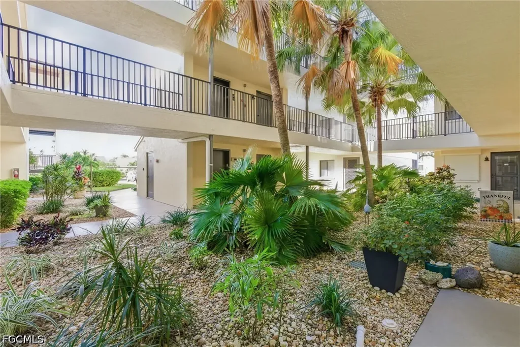 11250 Caravel Circle Fort Myers FL 33908