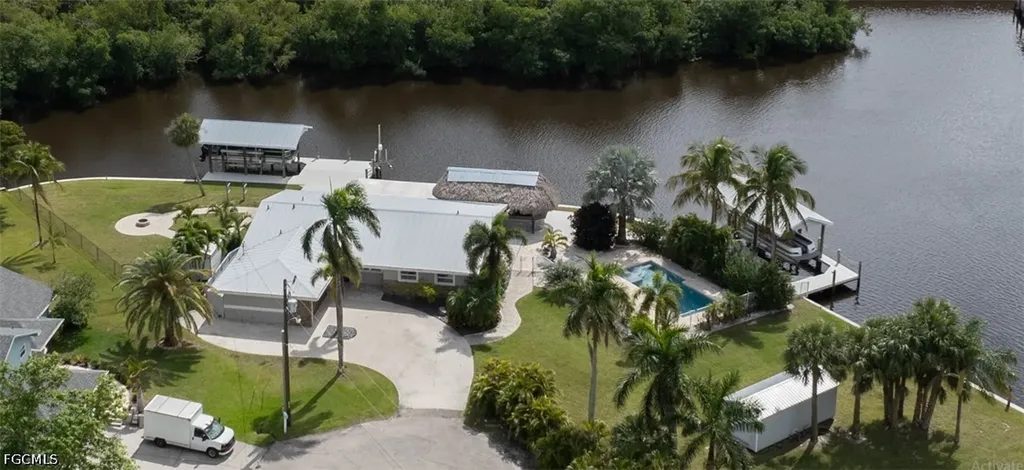 416 Seaworthy Road North Fort Myers FL 33903