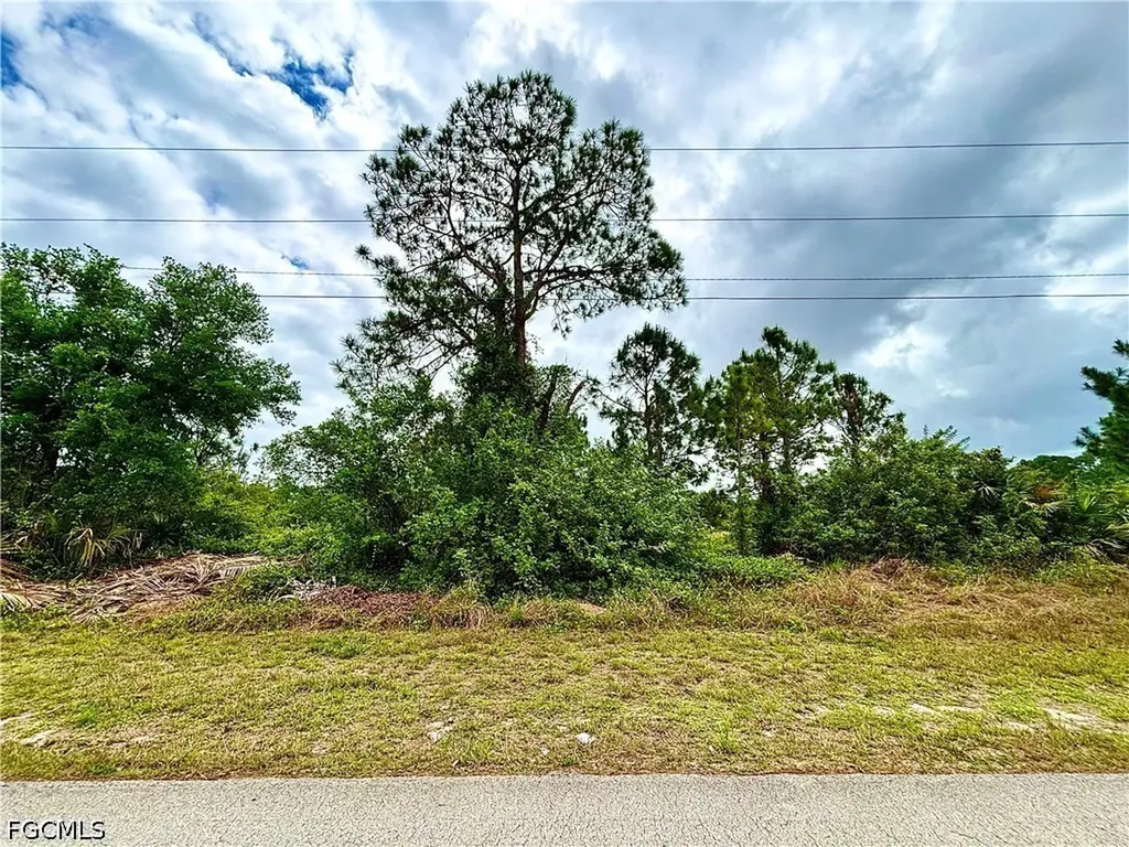 517 Osage Avenue S Lehigh Acres FL 33974