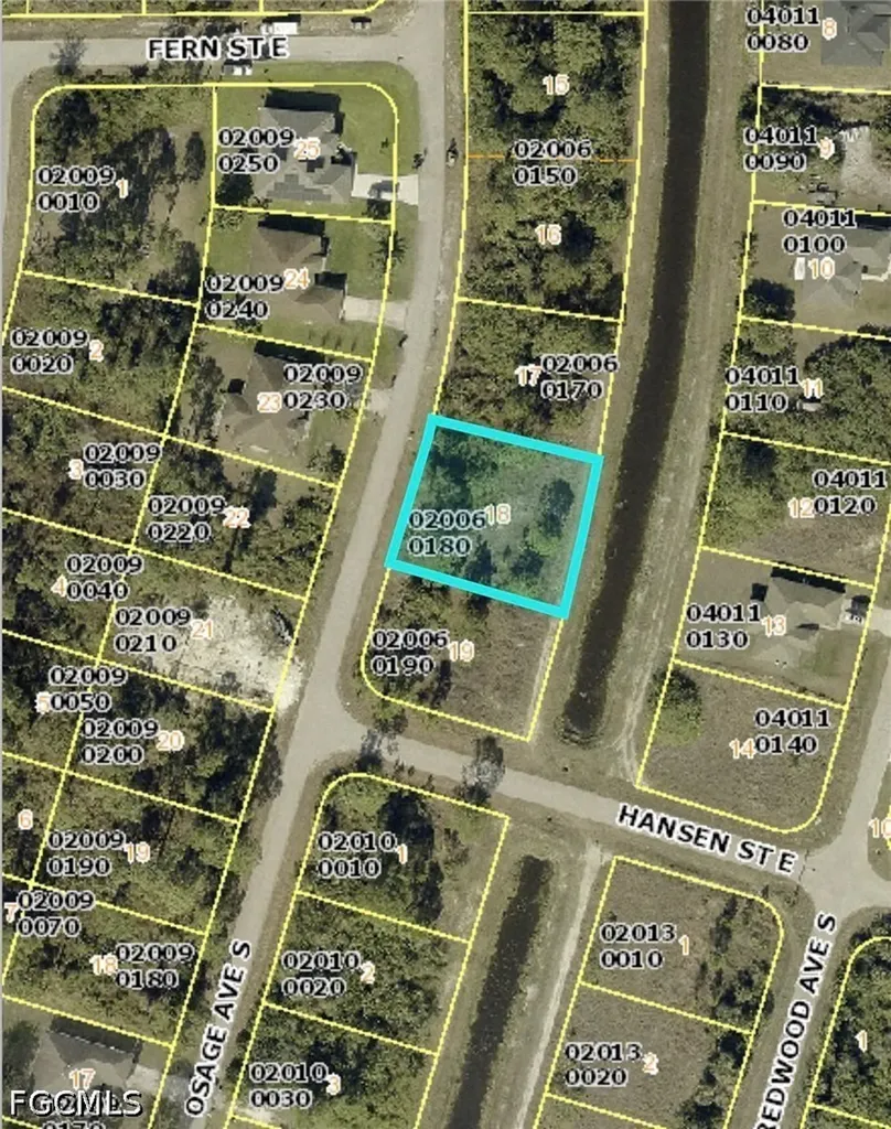517 Osage Avenue S Lehigh Acres FL 33974