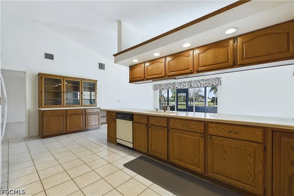 1255 N Brandywine Circle Fort Myers FL 33919