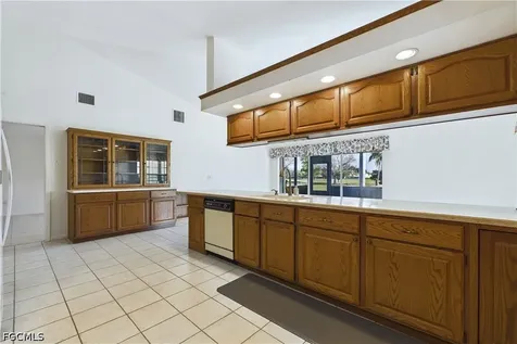 1255 N Brandywine Circle Fort Myers FL 33919