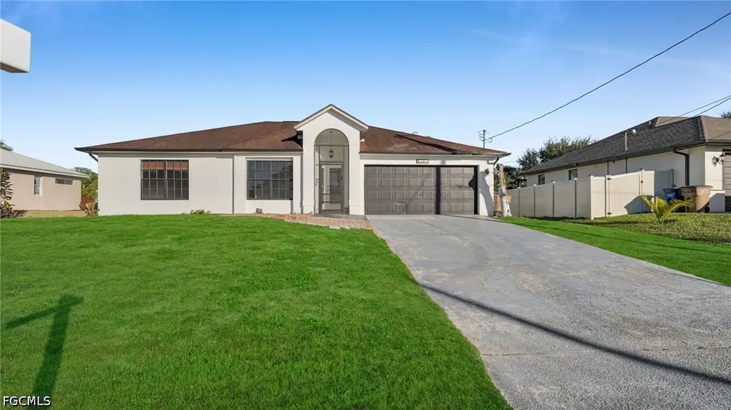918 Acroft Avenue Lehigh Acres FL 33971