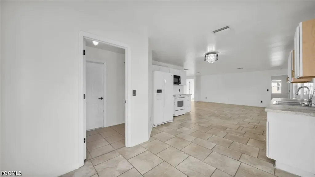 918 Acroft Avenue Lehigh Acres FL 33971