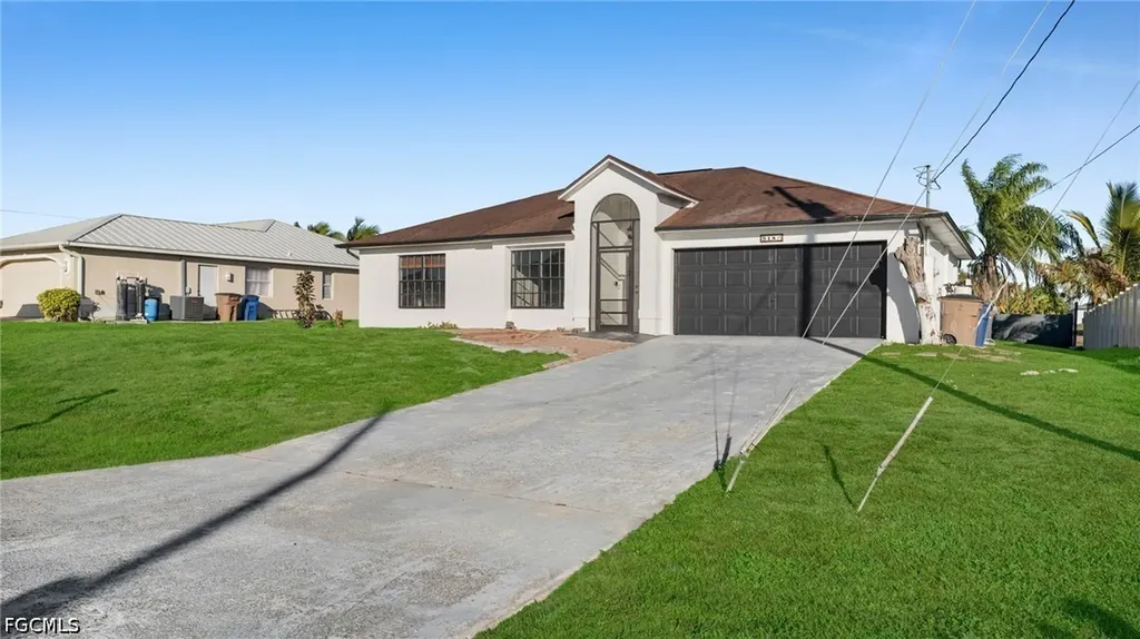 918 Acroft Avenue Lehigh Acres FL 33971